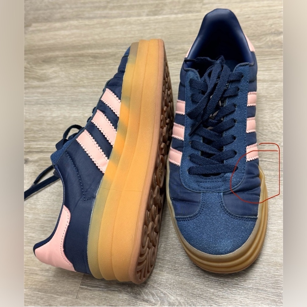 Adidas Gazelle Bold sneaker in navy blue with pink stripes woman’s 7